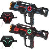 2 Light Battle Recharge StarShooters - Rood/Blauw + 2 Recharge vesten